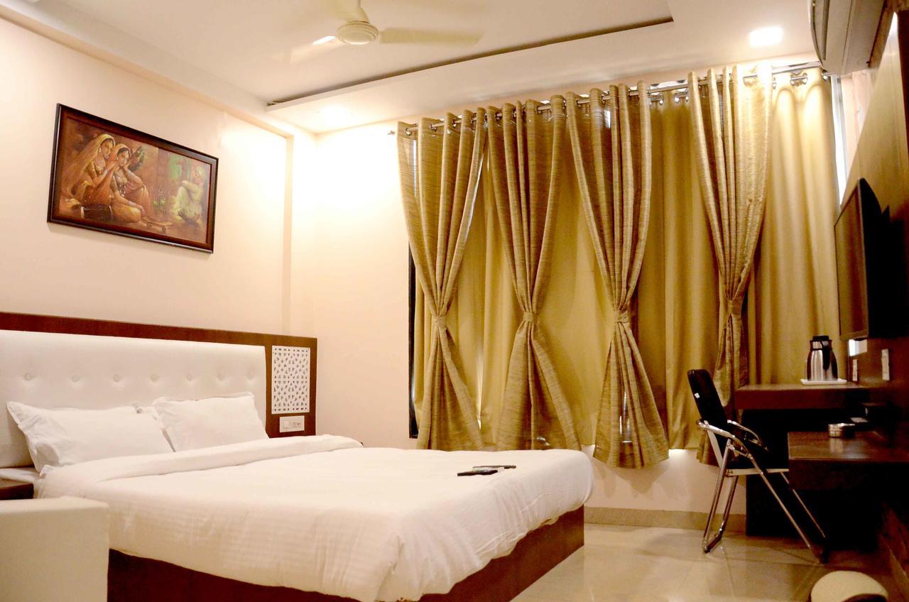 Hotel Shikhar Darshan Ujjain Exterior foto